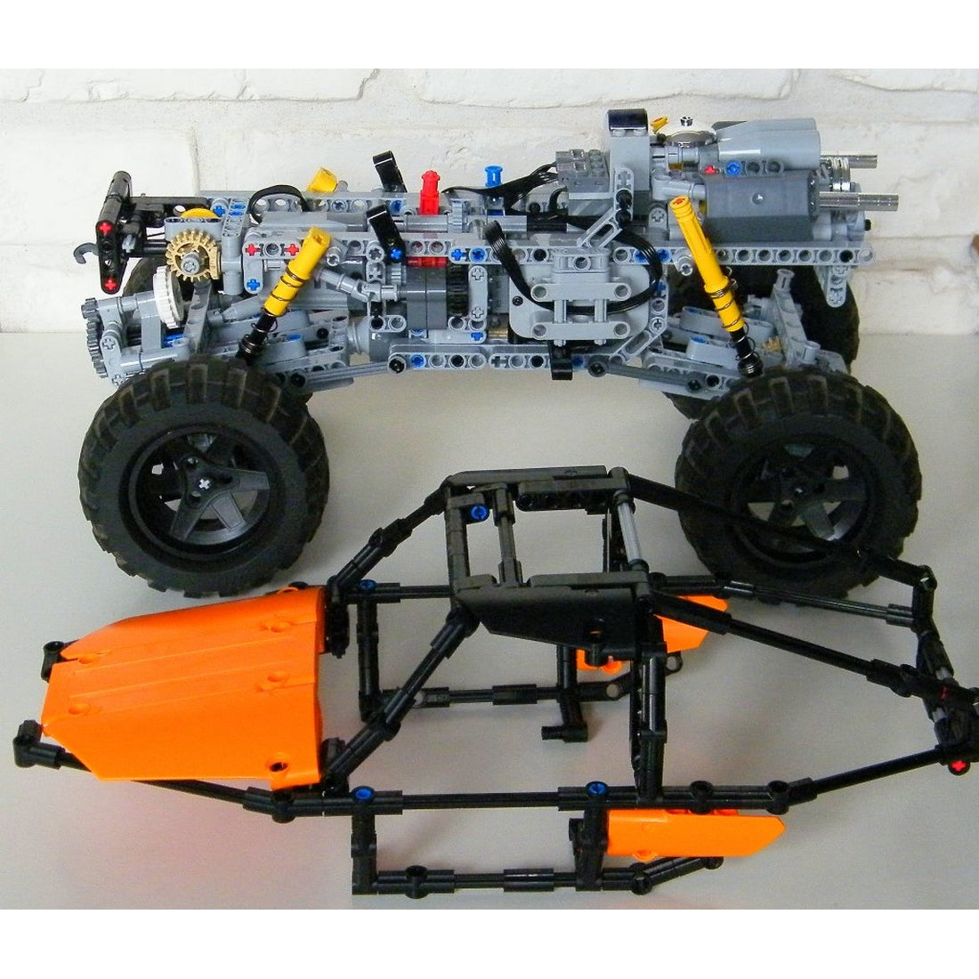 MOC-61810 Trial Crawler Enhanced Edition RC Rock Crawler Building Blocks