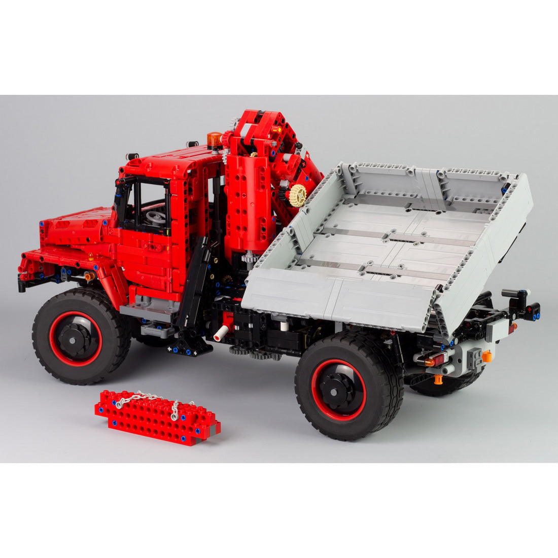 MOC-40482 Model E Off-Road Crane Dump Truck Building Blocks