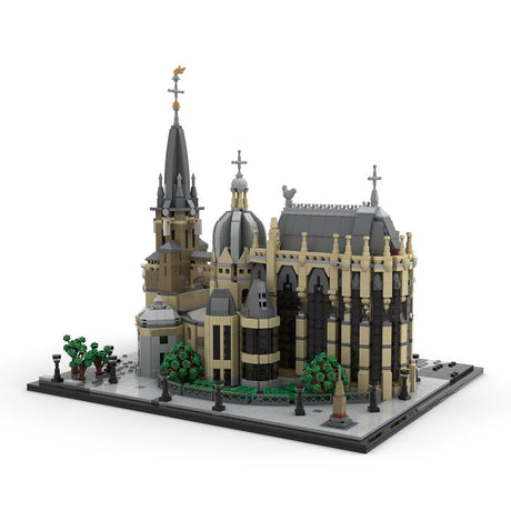 Aachen Cathedral Model - LesDiy
