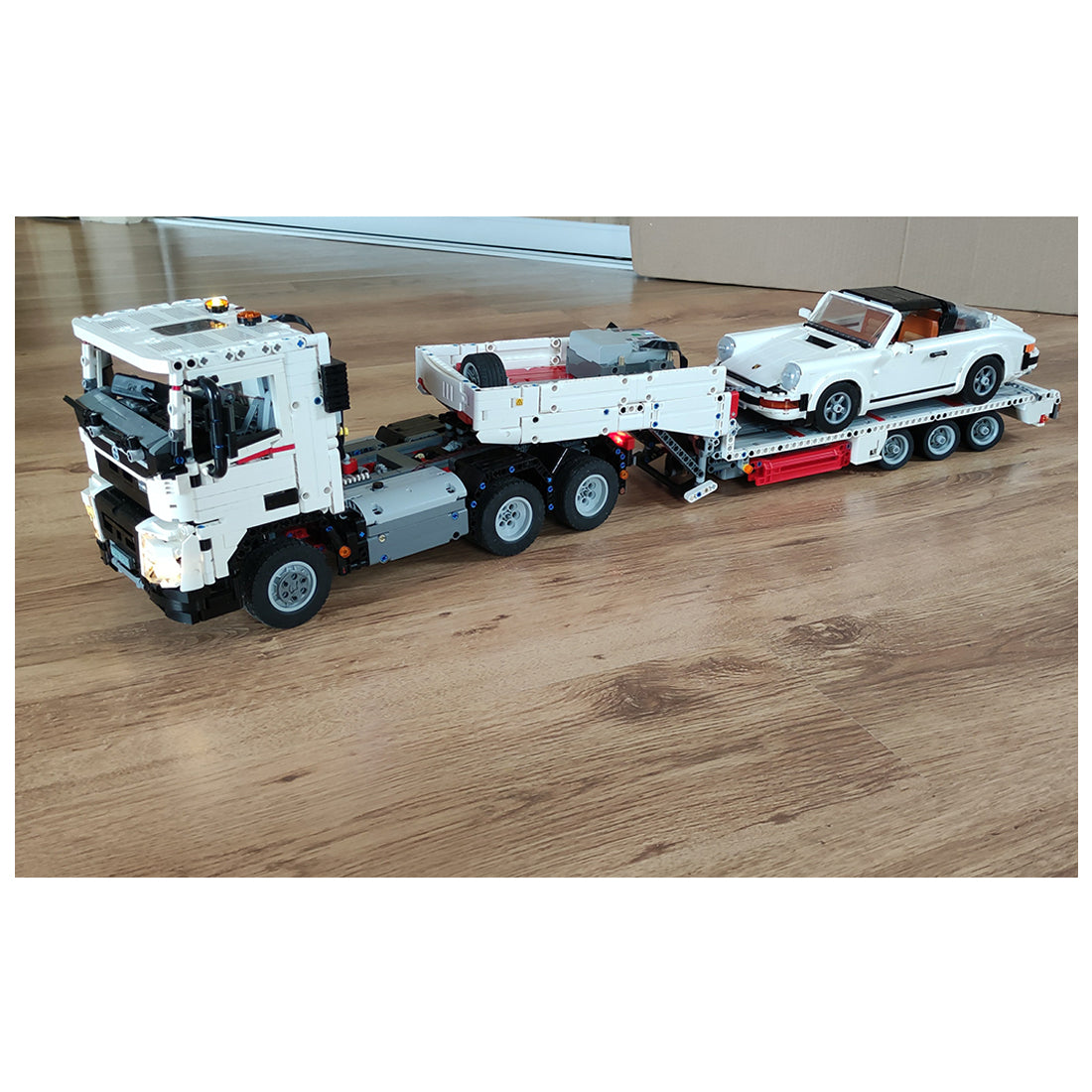 MOC-78480 Flatbed 3 axle trailer Building Blocks