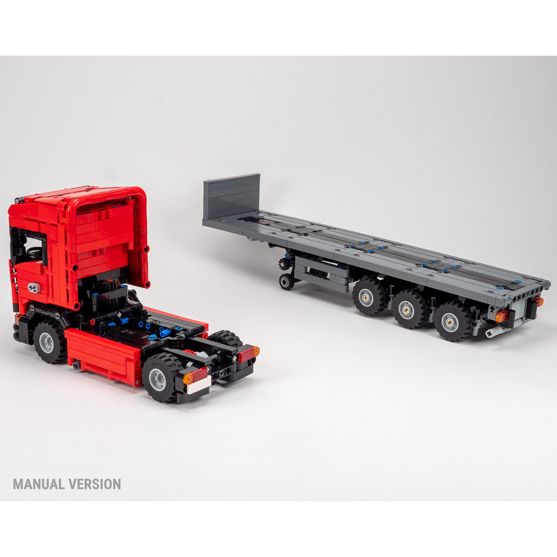 MOC-252296 European Cab-Over Heavy Truck & Self-Steering 3-Axle Trailer Building Blocks