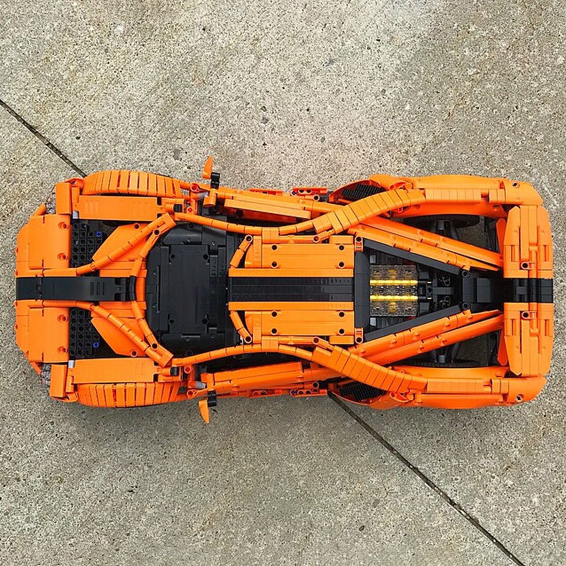 MOC - 10792 FORD GT - Dynamic - LesDiy
