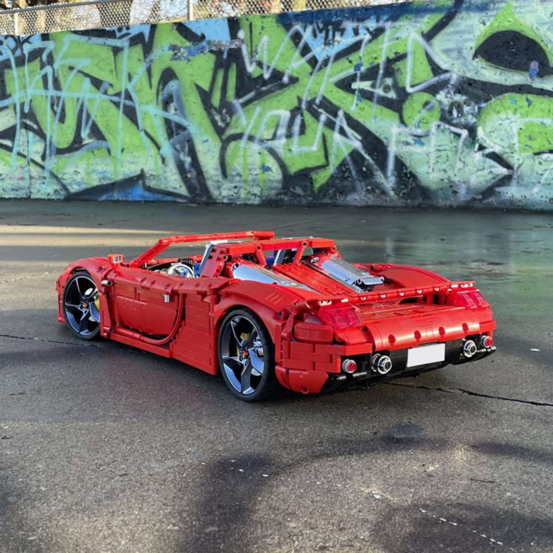 MOC - 131400 Porsche Carrera GT - Dynamic - LesDiy -