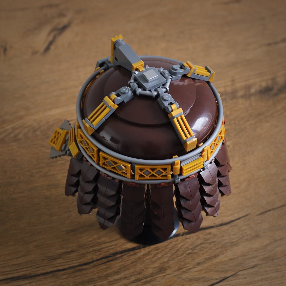 MOC - 140506 Gimli's Helmet - LesDiy -