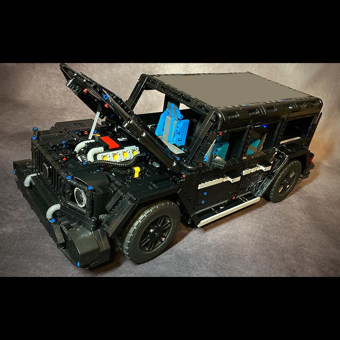 MOC - 147516 Mercedes AMG g63 4x4 - LesDiy -