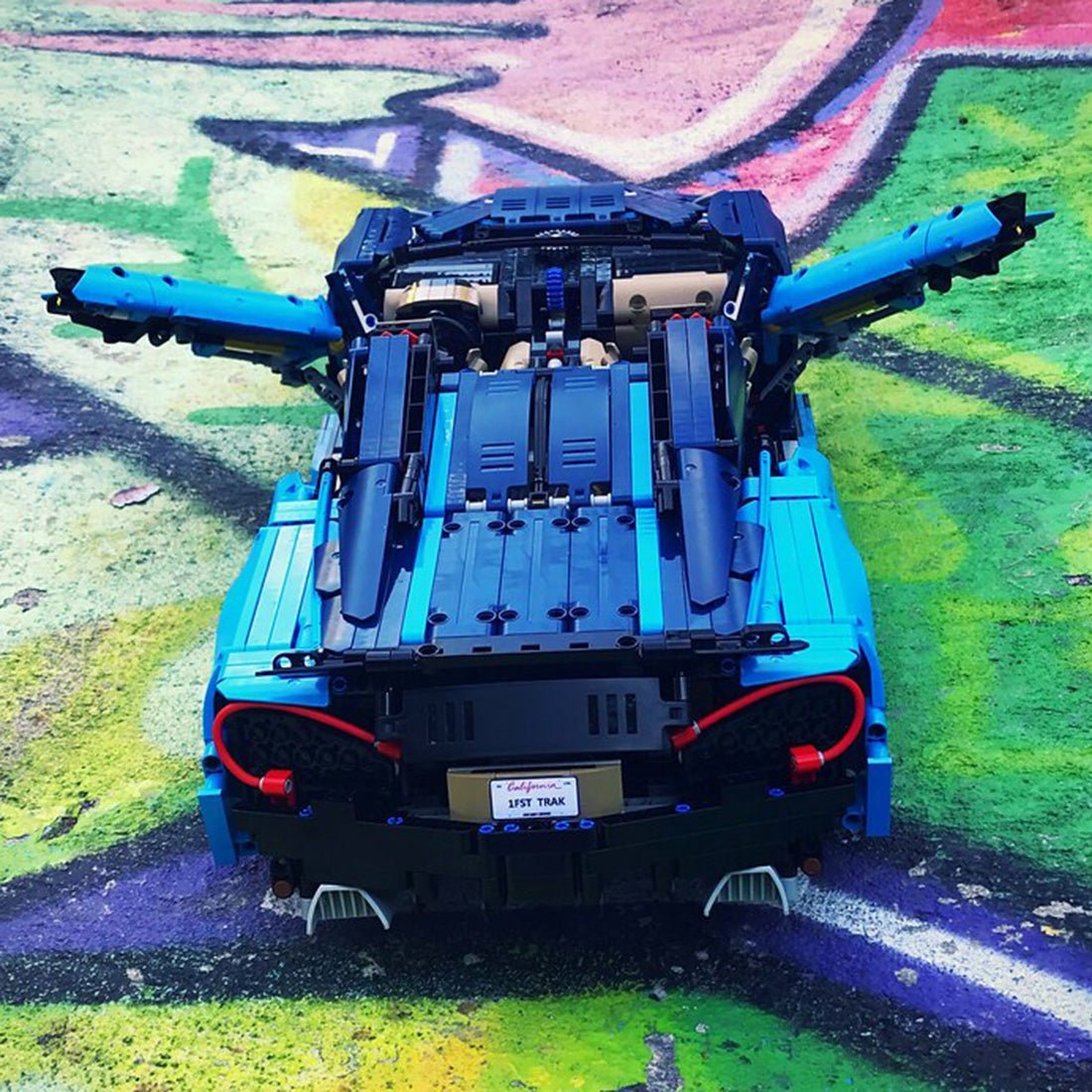MOC - 16029 McLaren 570S - Dynamic - LesDiy -