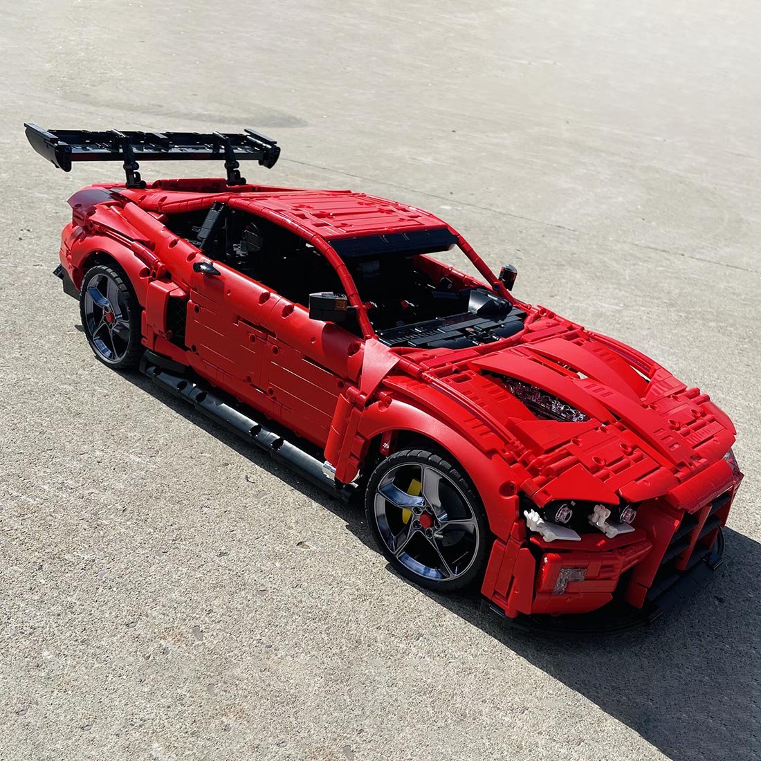 MOC - 161785 BMW M4 GT3 - LesDiy