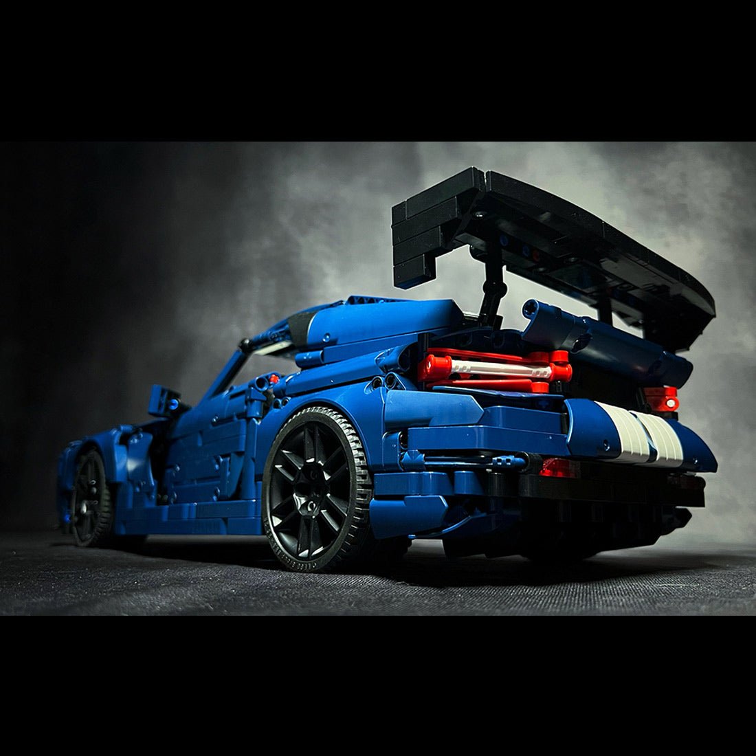 MOC - 189183 Dodge Viper ACR - LesDiy -