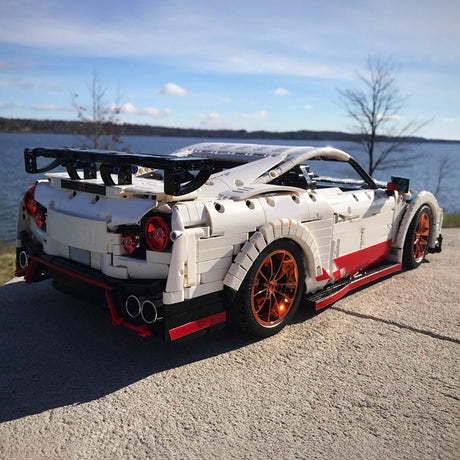 MOC - 25326 Nissan GT - R - Dynamic - LesDiy -