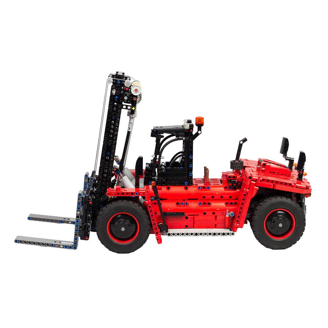 MOC - 27807 Heavy Forklift - Dynamic - LesDiy -