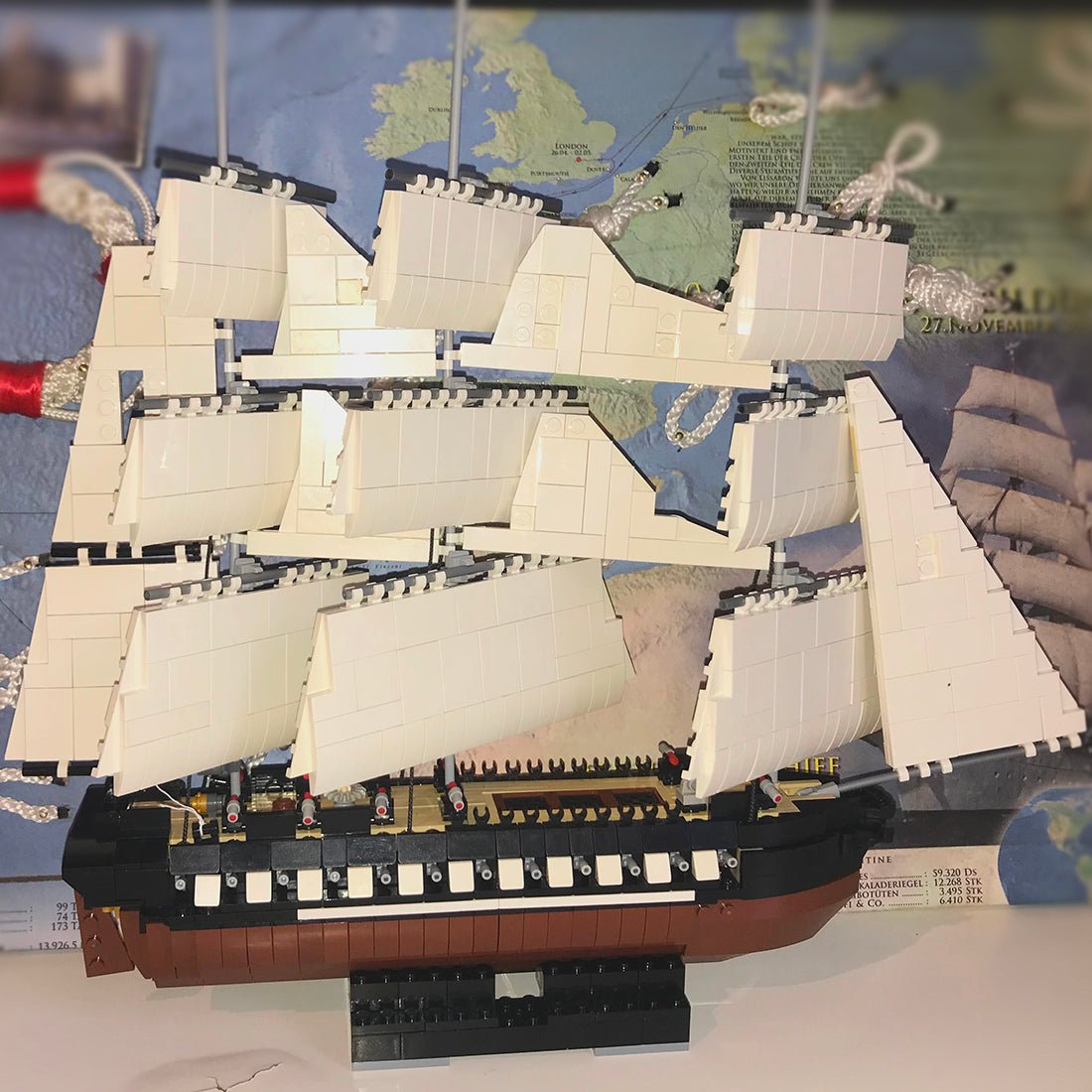 MOC - 40456 1/200 USS Constitution Ship Model - LesDiy -