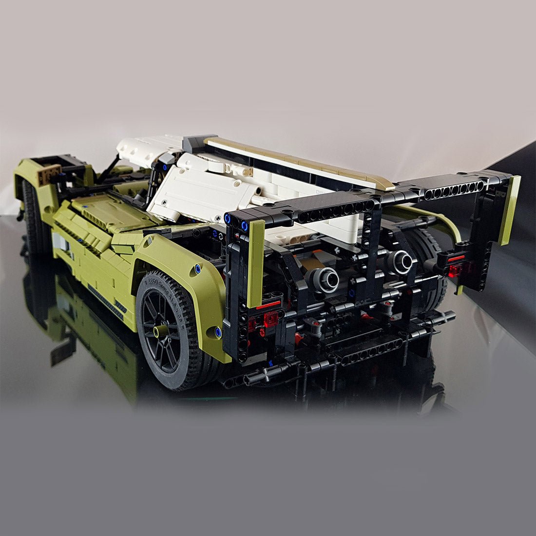 MOC - 42338 LMP Racer Formula Racing Car - LesDiy -