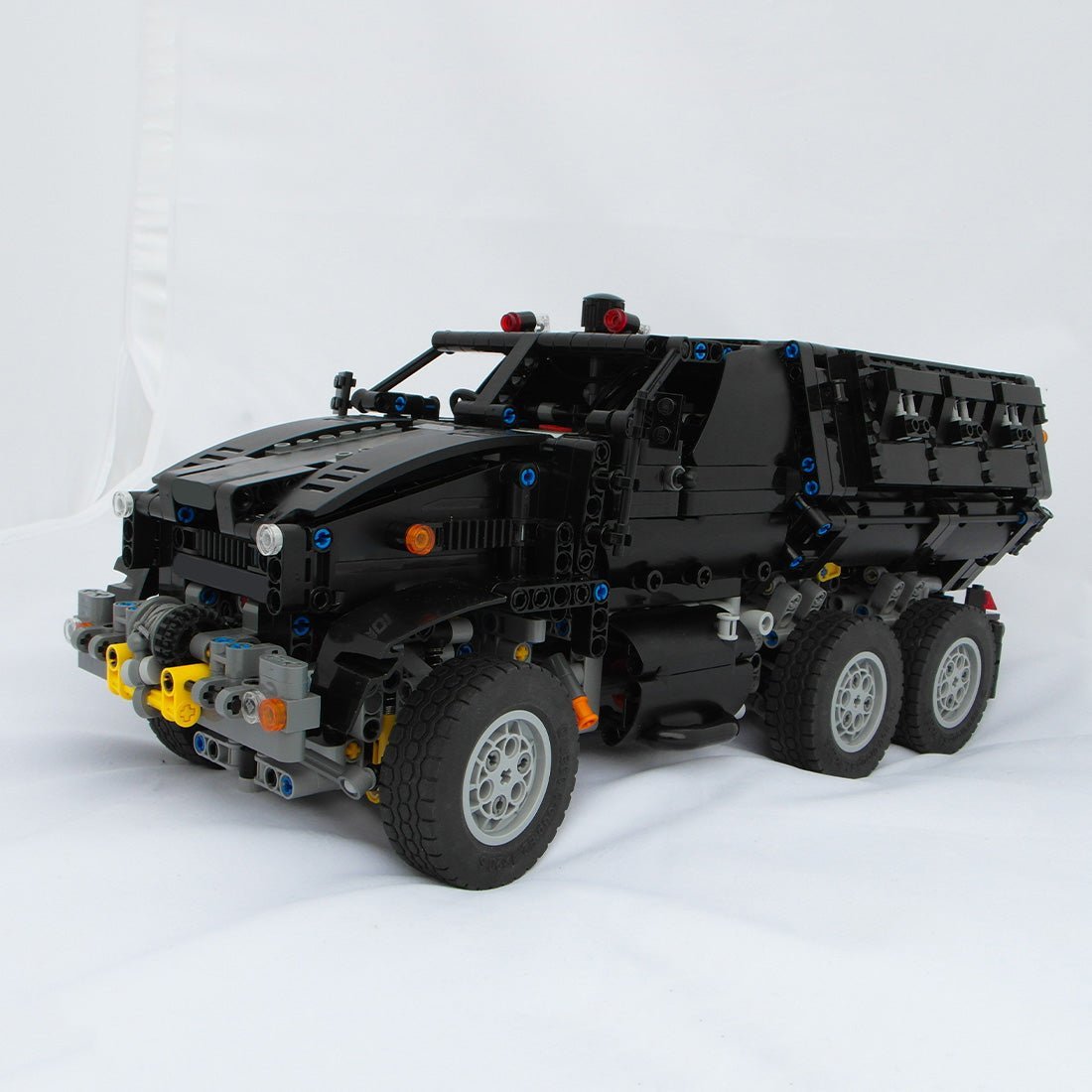 MOC - 54624 The Beast MRAP Truck - LesDiy -