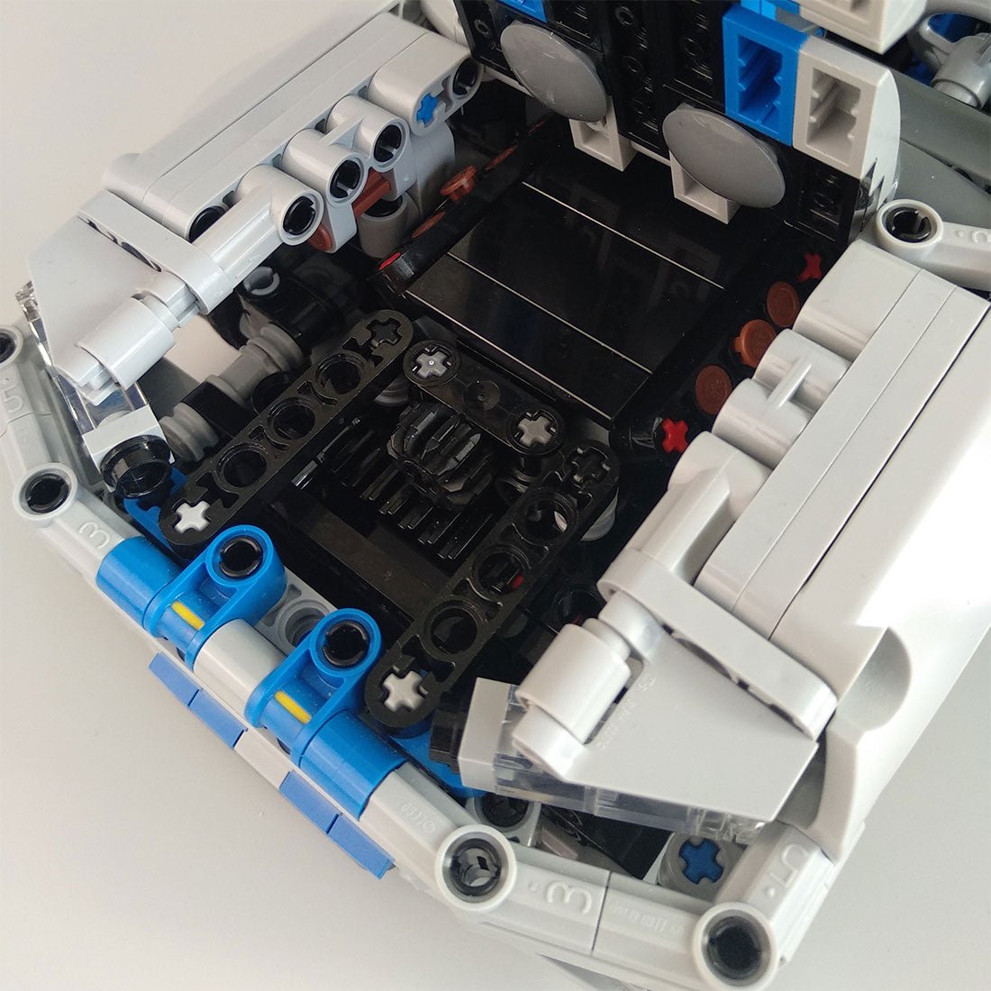 MOC - 65812 Technology R34 V2 Sports Car Model - LesDiy