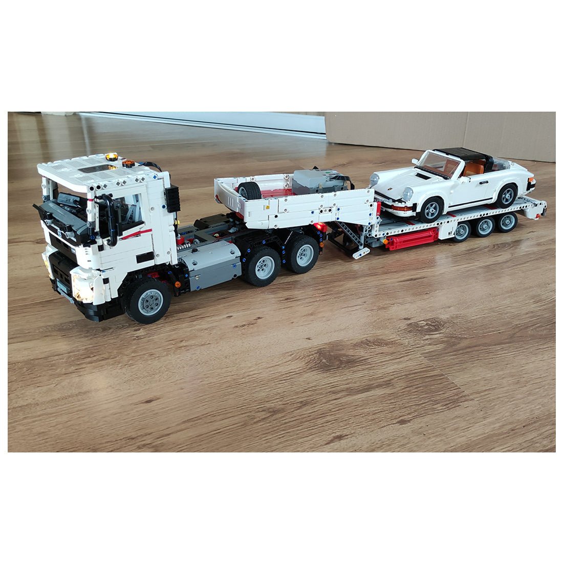 MOC - 78480 Flatbed 3 axle trailer Building Blocks - LesDiy - Crane