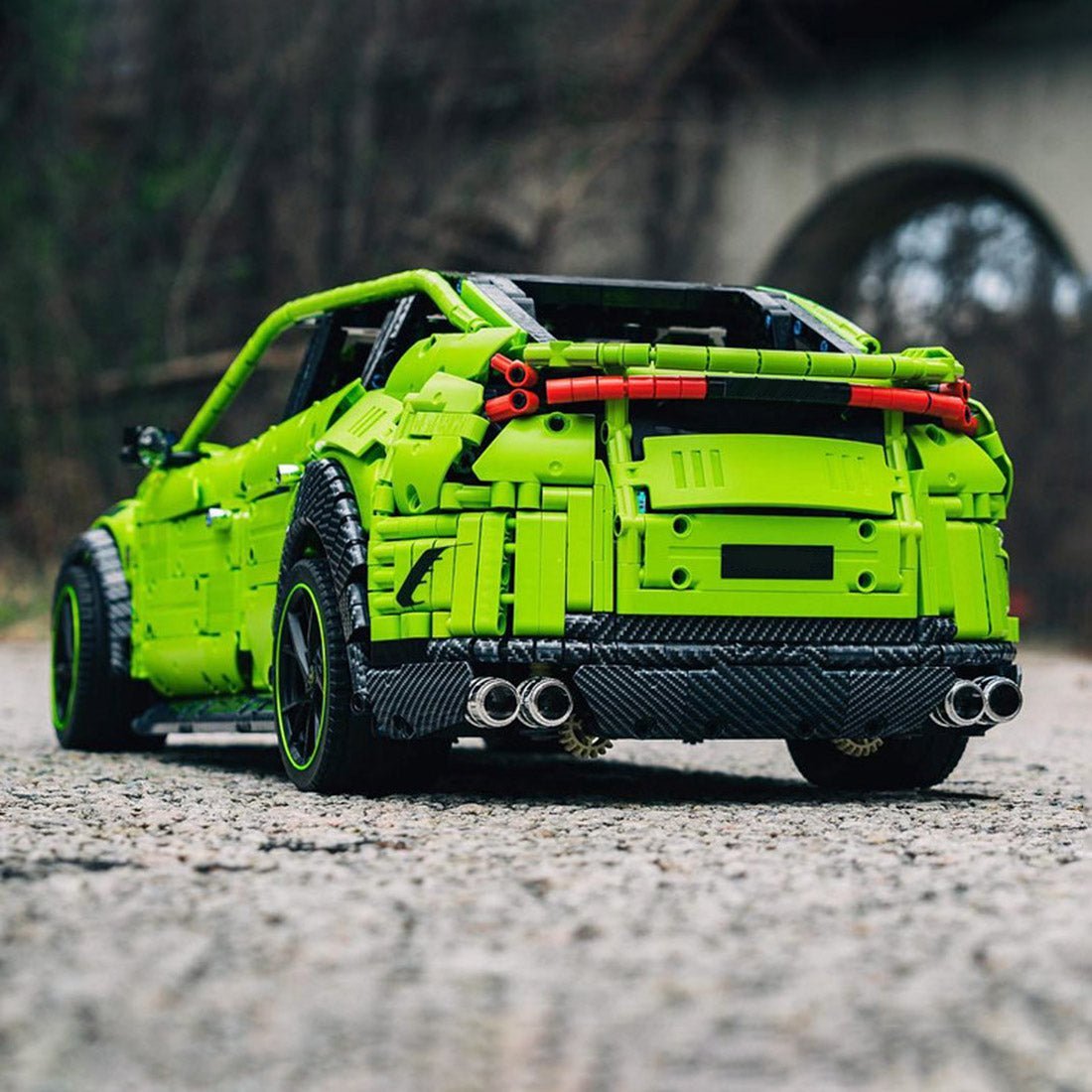 MOC - 96212 Lamborghini Urus - Dynamic - LesDiy -