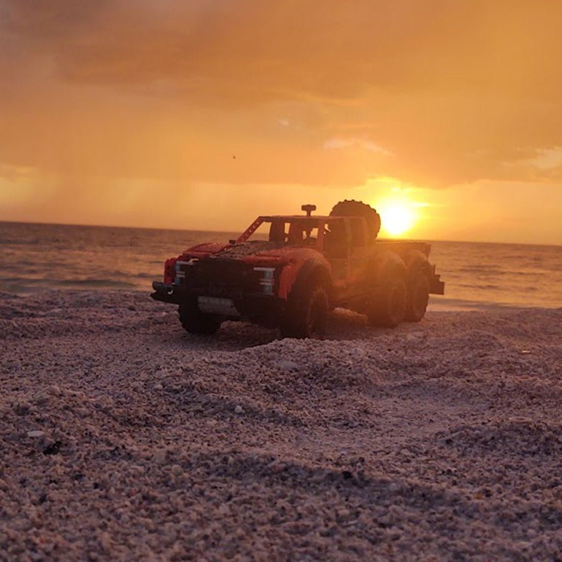 MOC - 97815 SUV 6X4 Car Model - LesDiy -