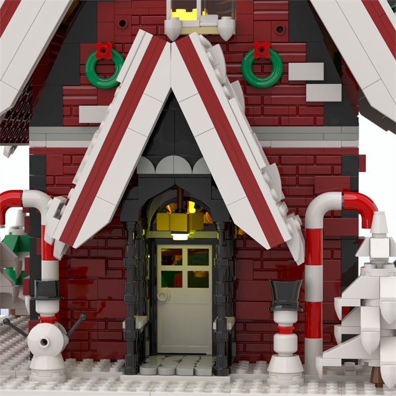 MOC Christmas House - LesDiy