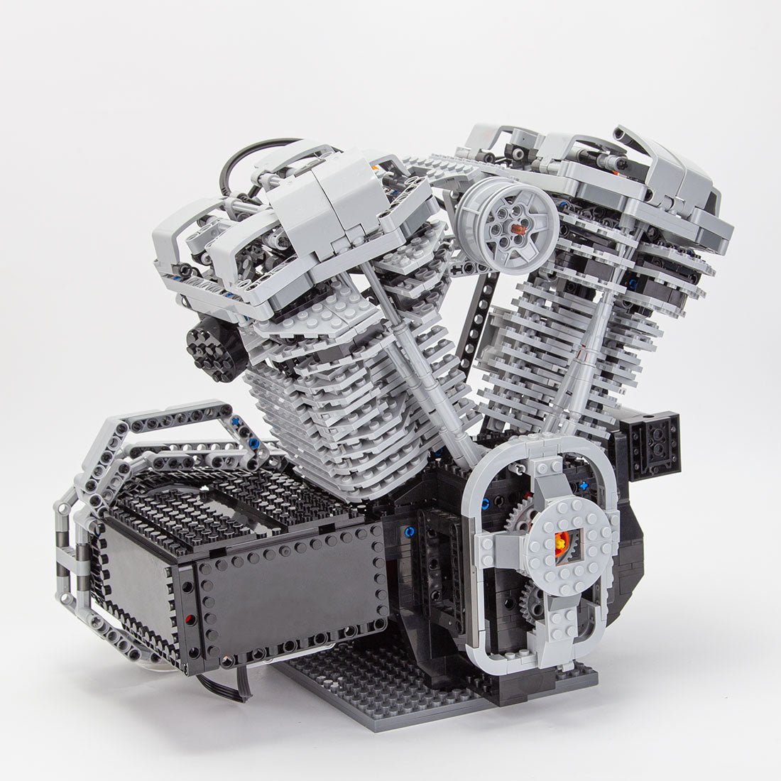 V - Twin OHV 8 - Valve Four - Stroke High - Speed Engine - LesDiy -