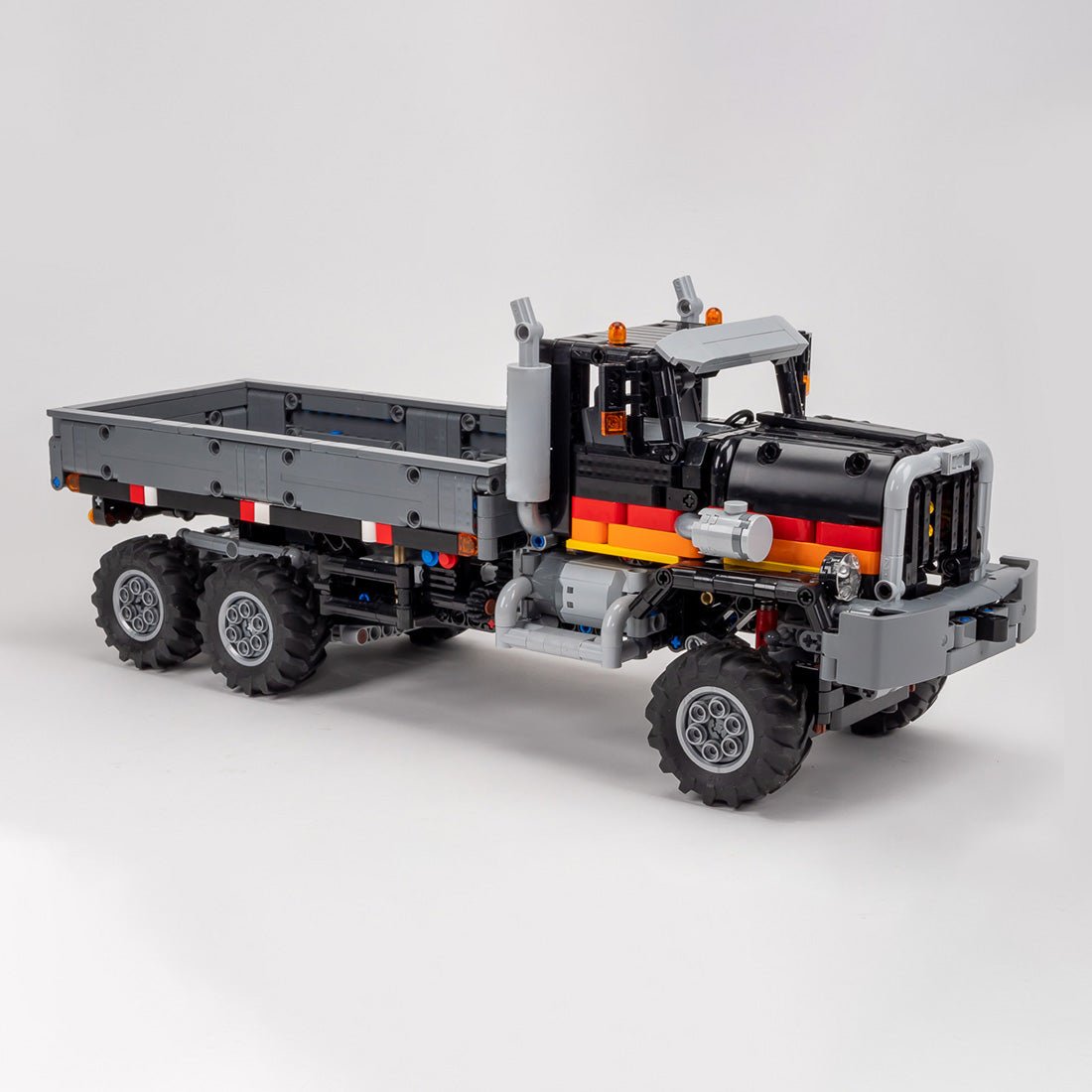 1/20 Scale American 6x6 Off - road Truck Building Blocks - LesDiy - Building Blocks