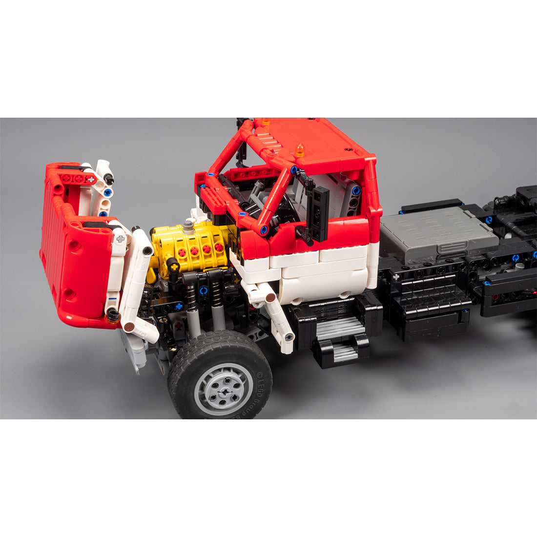MOC-155171 Chevrolet Kodiak C70 4WD Medium-Duty Truck Building Blocks