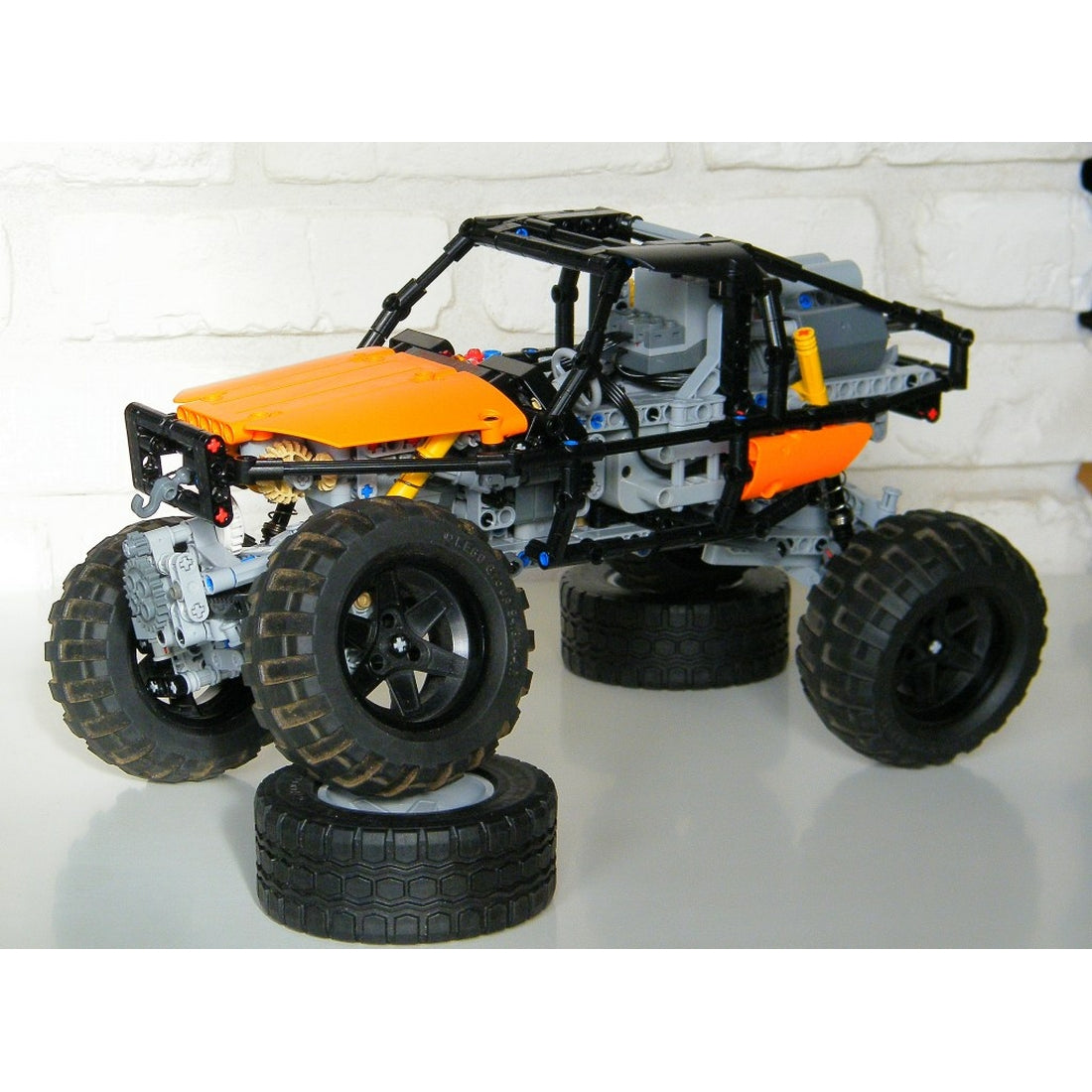 MOC-61810 Trial Crawler Enhanced Edition RC Rock Crawler Building Blocks