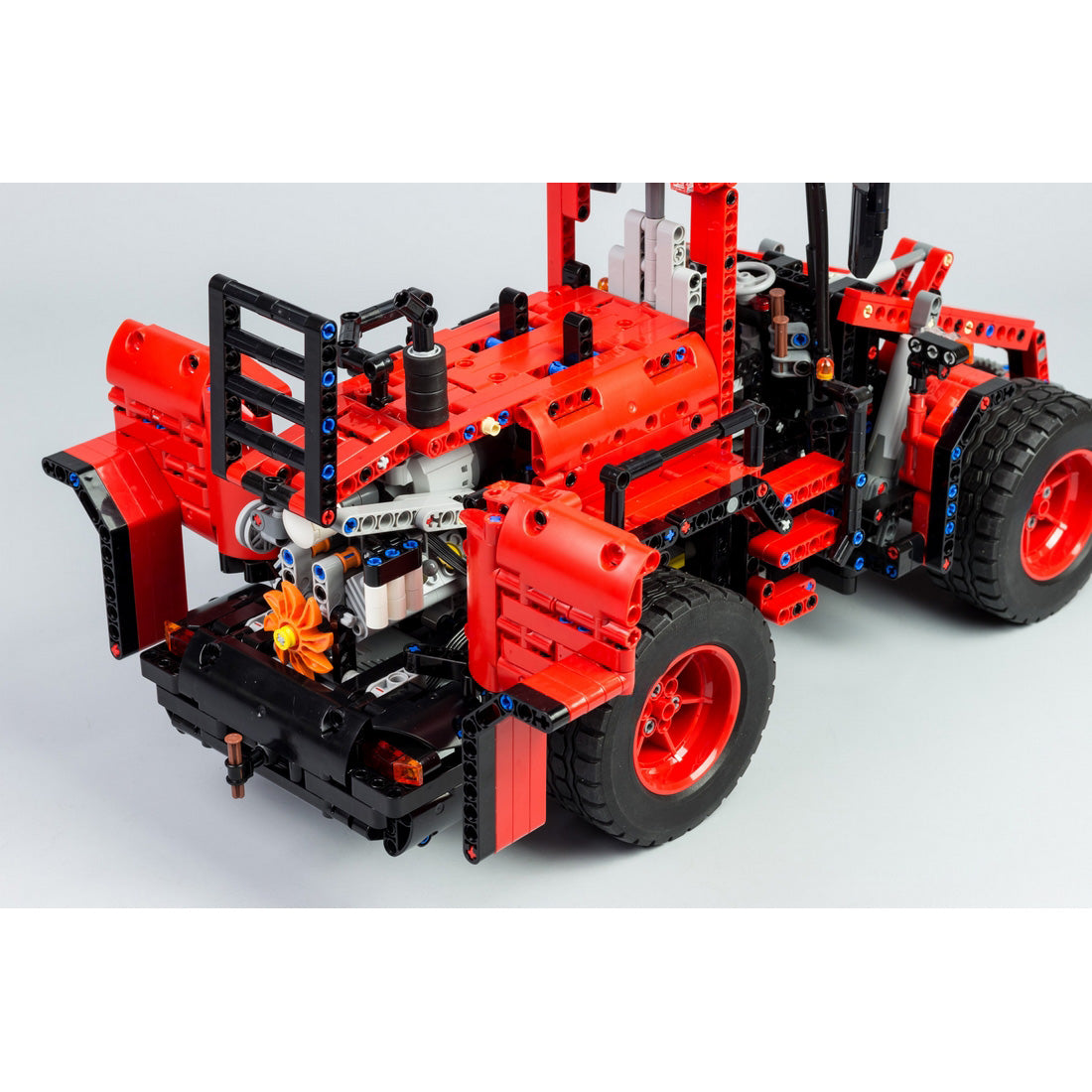 MOC-18978 Model C Wheel Loader Building Blocks