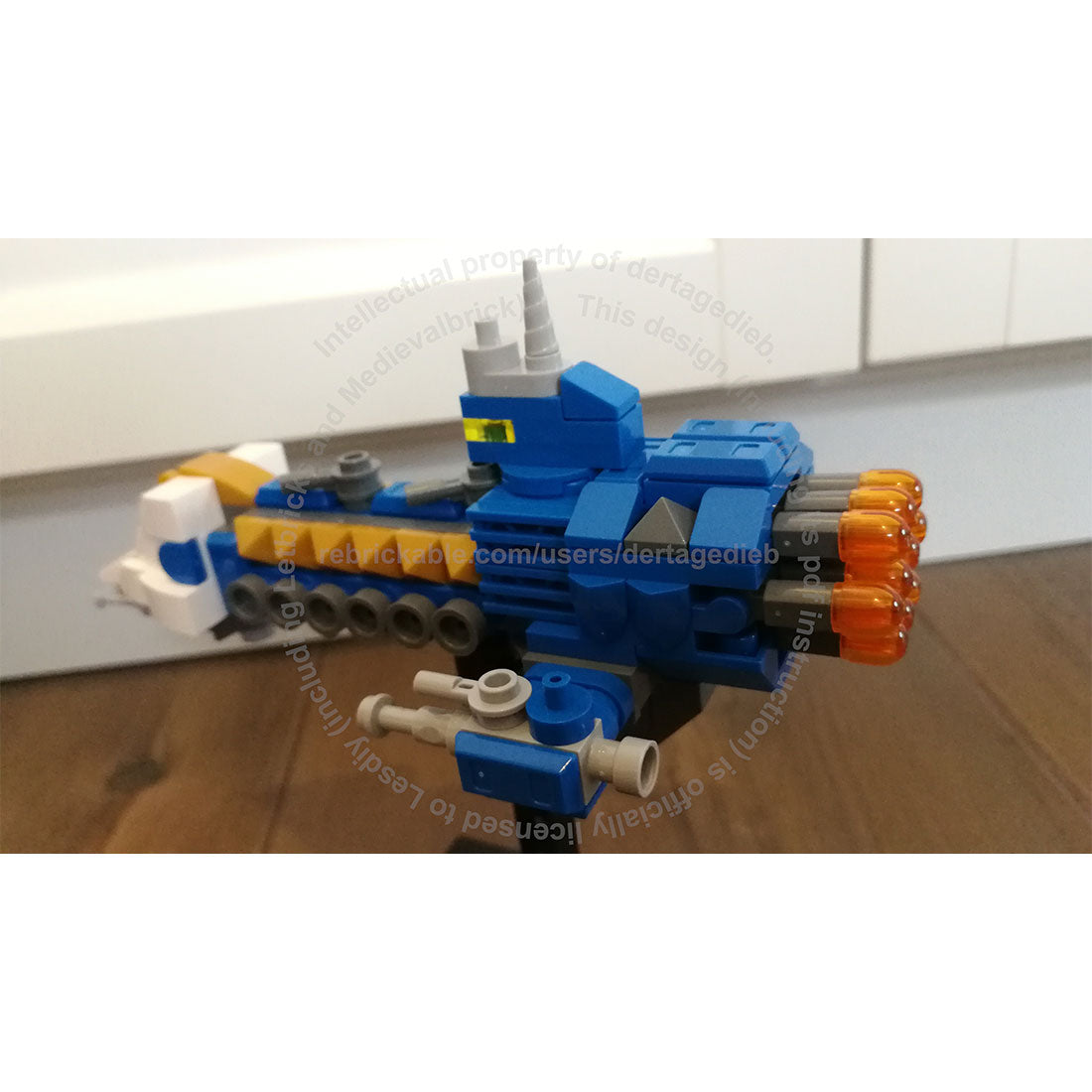 Warhammer 40K Ultramarines Fleet Bundle – Macragge's Honour & Glorious Nova Building Blocks