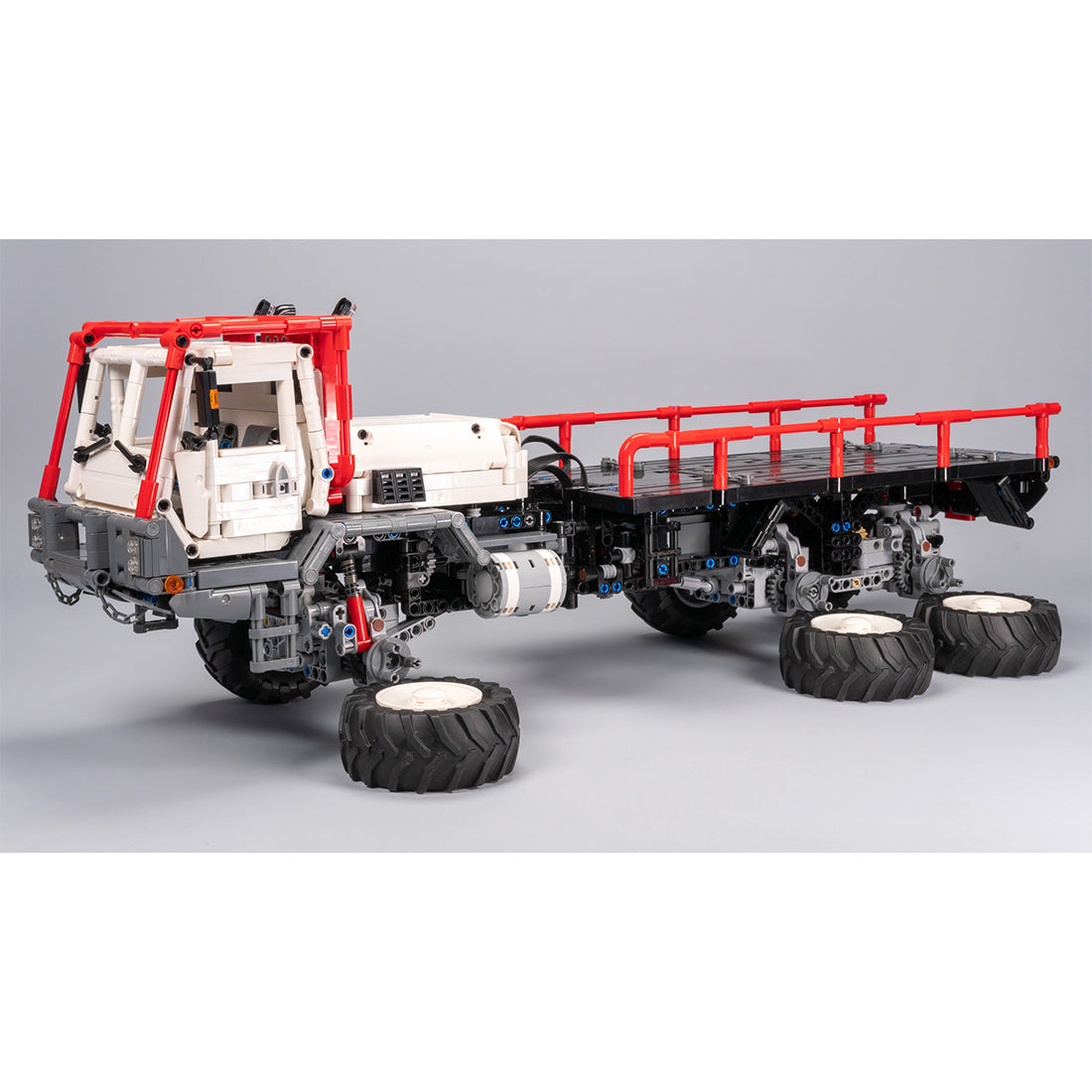 MOC-136390 Foremost Delta 6x6 Articulated Off-Road Truck Building Blocks