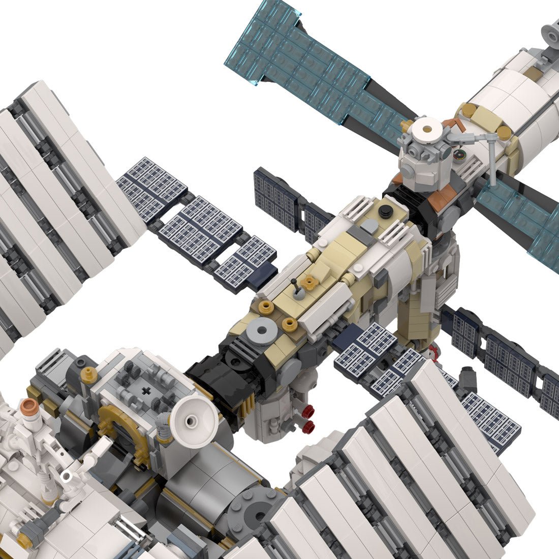 International Space Station Model 1/110 Scale - LesDiy - 