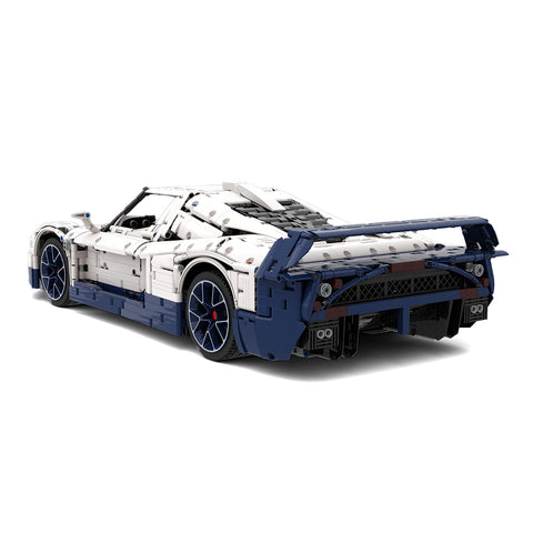 MOC-155137 1:8 Maserati MC12