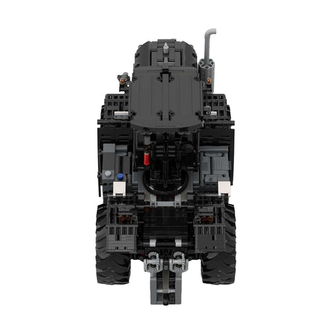 Xerion 5000 Tech Tractor - Black