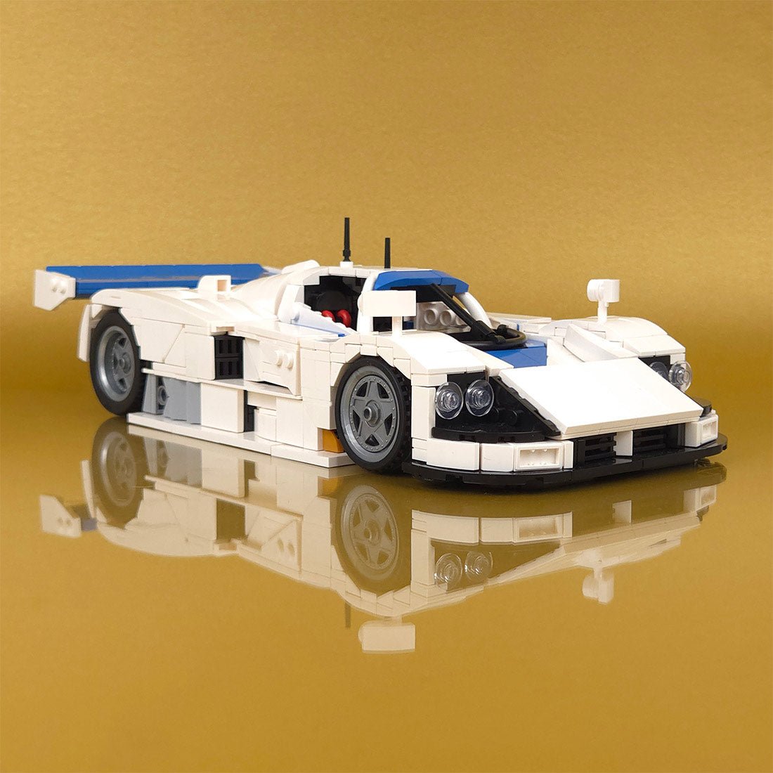 Mazda: Japanese LeMens Legend Racing Car Building Blocks (gobricks
