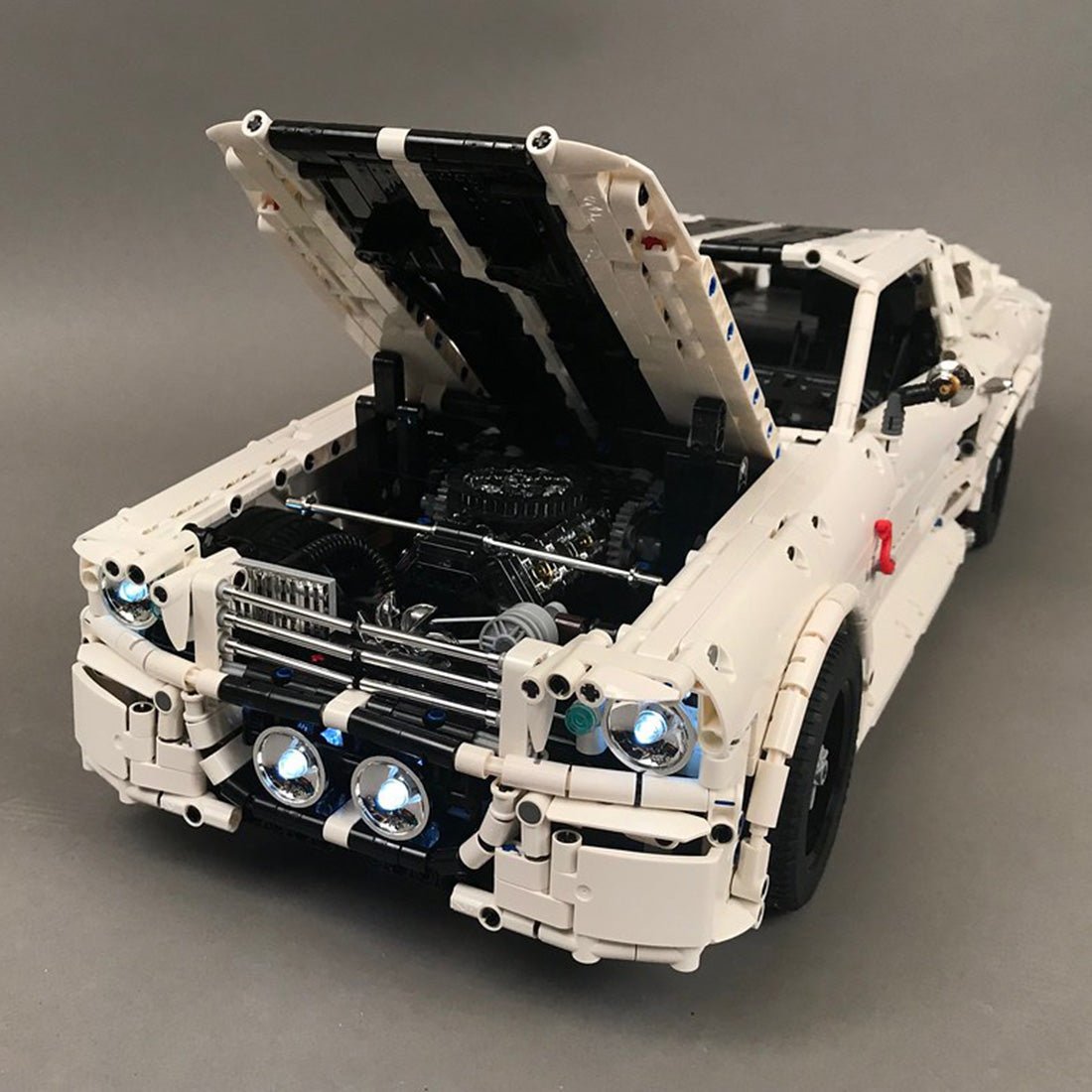 MOC - 14616 1967 Mustang - Dynamic - LesDiy - 