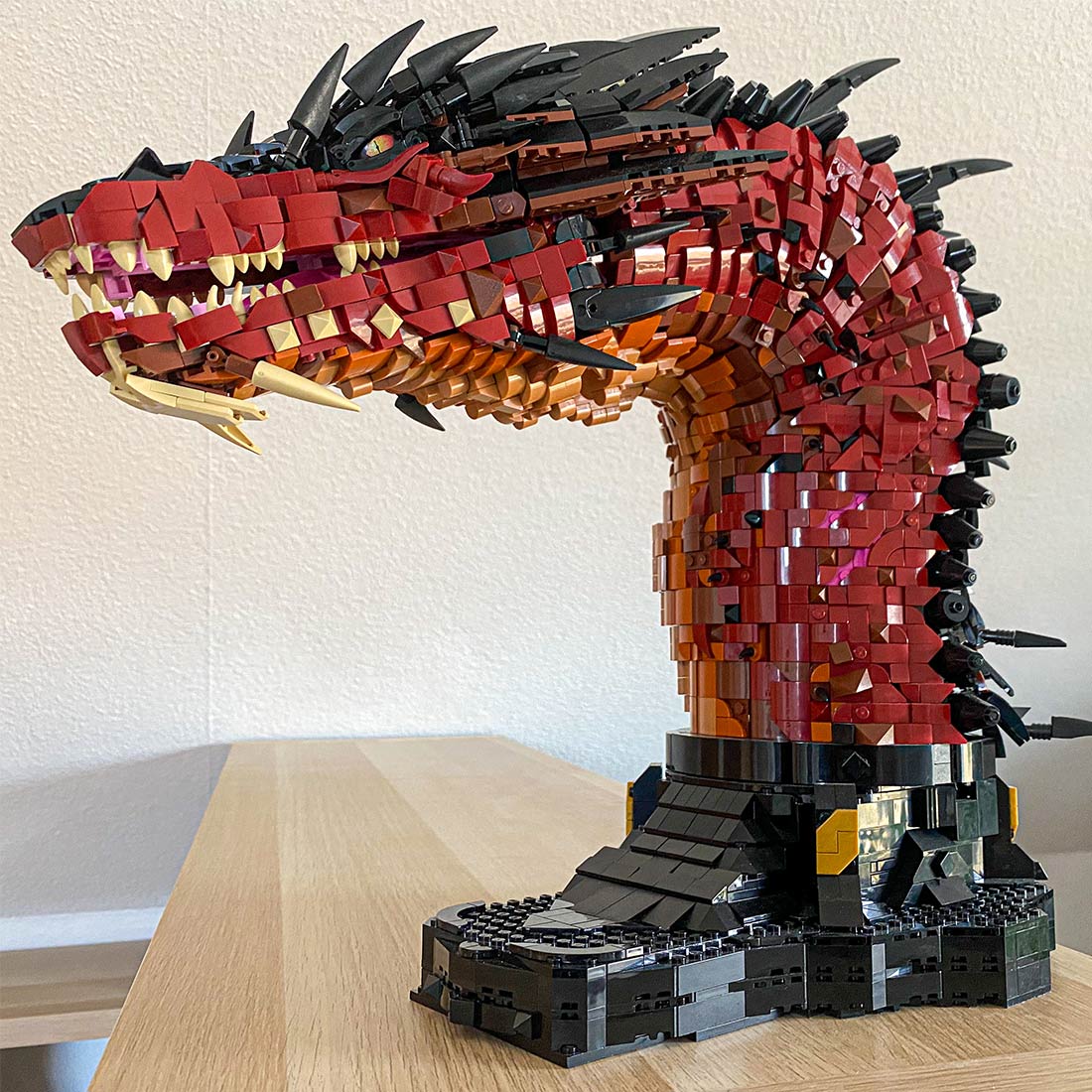 MOC - 241509 Fire Dragon Bust Building Blocks - LesDiy - Building Blocks