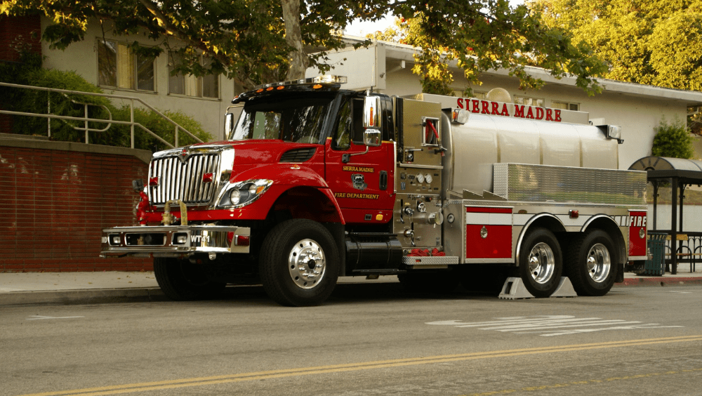 MOC-249038 2007 International Tender/Tanker Sierra Madre FD Building Blocks-LesDiy-MOC-