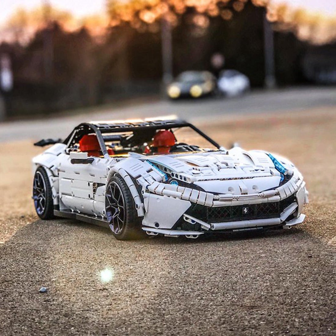 MOC - 41271 Ferrari F12 - Dynamic - LesDiy - 