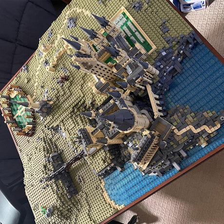 MOC - 45950 Harry Potter Hogwarts Castle Epic Detailed Build Building Blocks - LesDiy - 