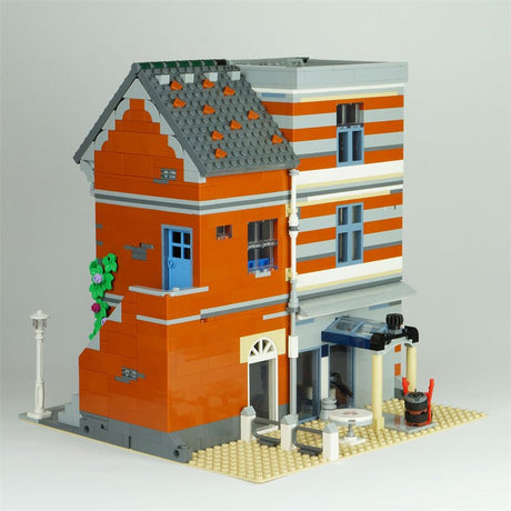 MOC - 53879 Modular Pub - LesDiy