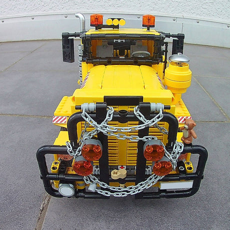 MOC - 78208 Oshkosh M911 Heavy Duty Tractor Building Blocks (Oversize Version) - LesDiy - 