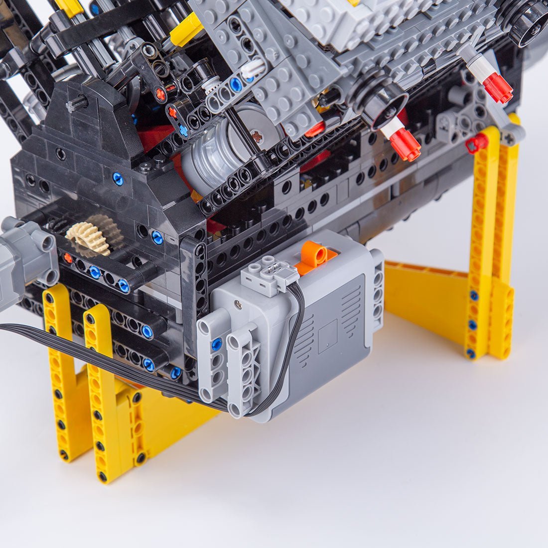 V8 Dual - valve Aspirated Engine Building Blocks - LesDiy - building blocks